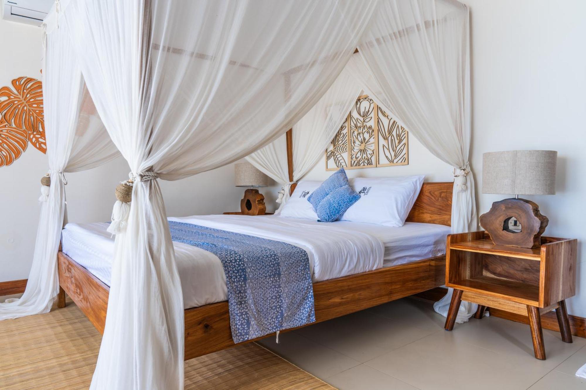 Josepha Cottage Ngurbloat Екстериор снимка